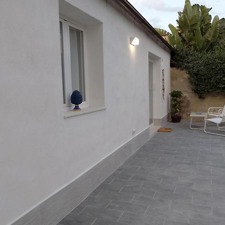 Villa Gelsemium 锡拉库扎 外观 照片